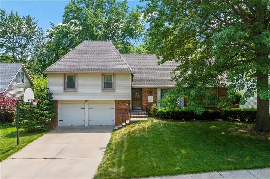 9163 W 92nd Street, Overland Park, KS 66212 - #2