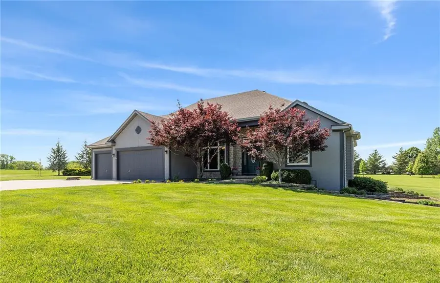 24503 E Woodland Circle, Lees Summit, MO 64086 - #2