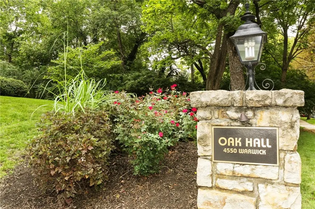 4550 Warwick Boulevard #408, Kansas City, MO 64111 - #1