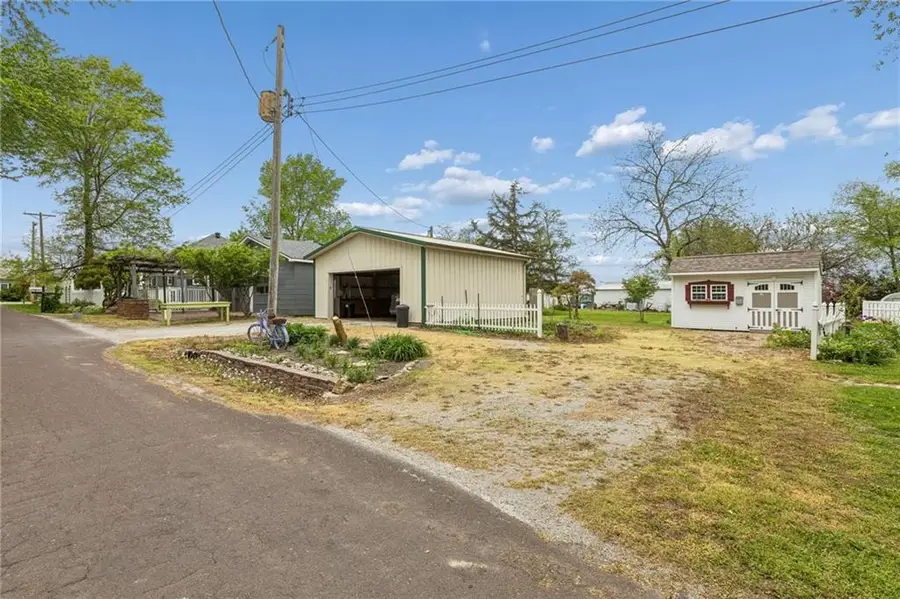 109 Maple Street, Lathrop, MO 64465 - #3