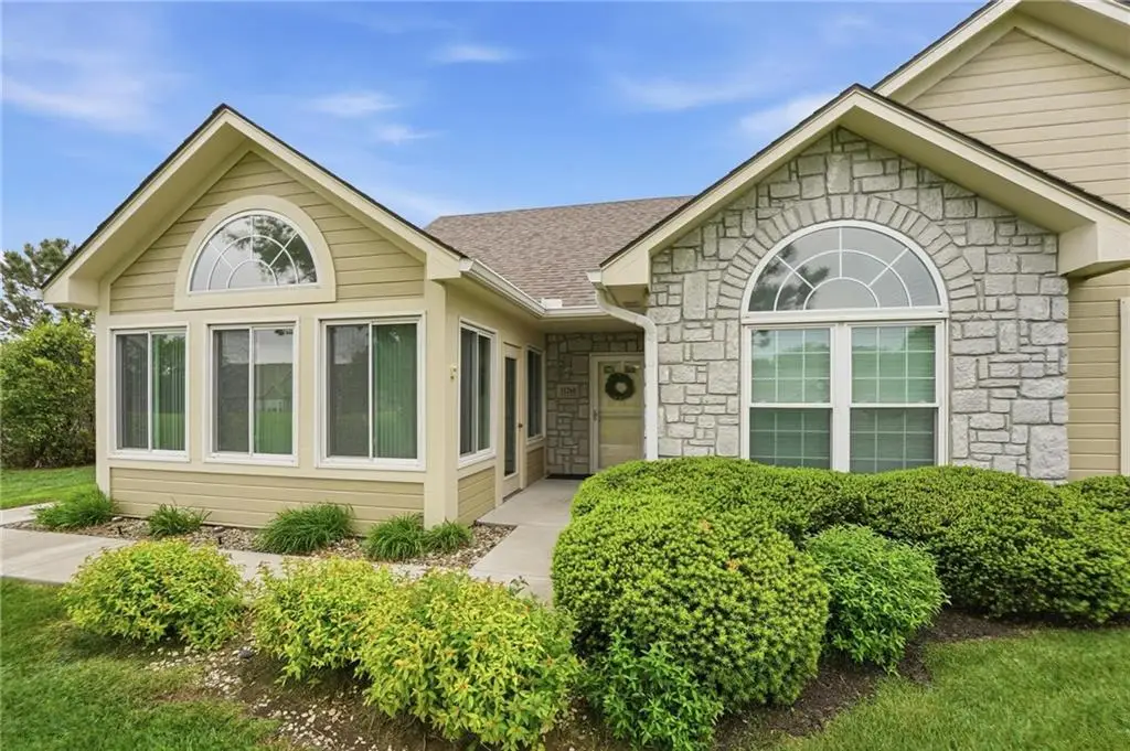 11268 S Pflumm Street, Lenexa, KS 66215 - #1