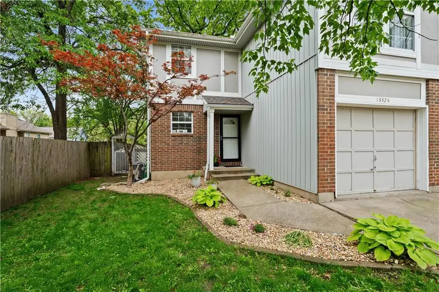 13326 Walnut Street, Kansas City, MO 64145 - #2