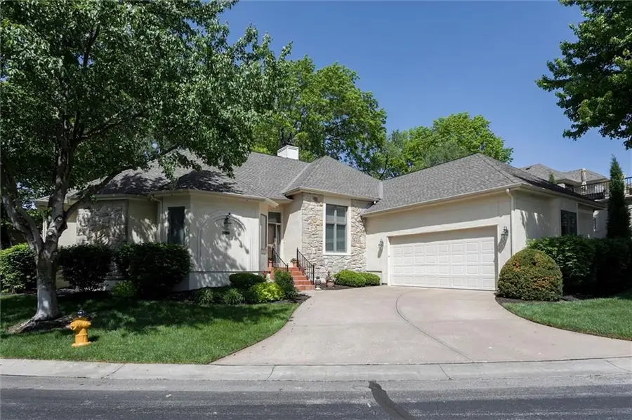 9118 Walmer Street, Overland Park, KS 66212 - #2