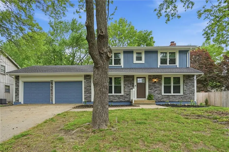 1021 S Clairborne Road, Olathe, KS 66062 - #2