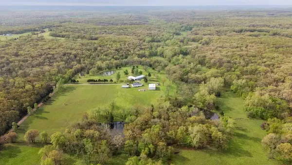 5515 NW 451 Road, Osceola, MO 64776