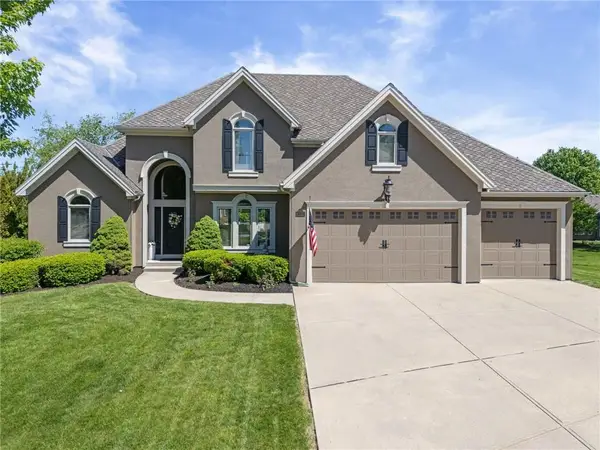 6112 NW 101st Court, Kansas City, MO 64154