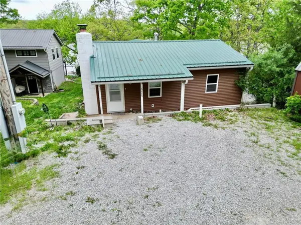 29645 Turkey Creek Drive, Edwards, MO 65326