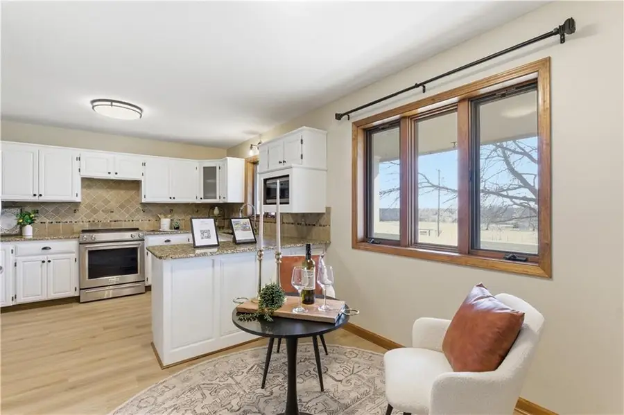 3910 Carter Drive, Smithville, MO 64089 - #2