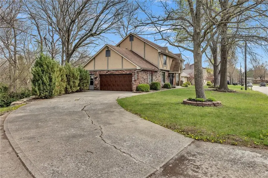 2721 Trenchard Drive, Independence, MO 64057 - #2