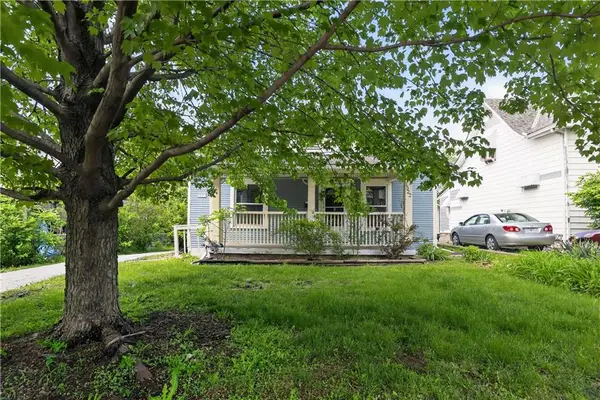 1522 W Walnut Street, Independence, MO 64050