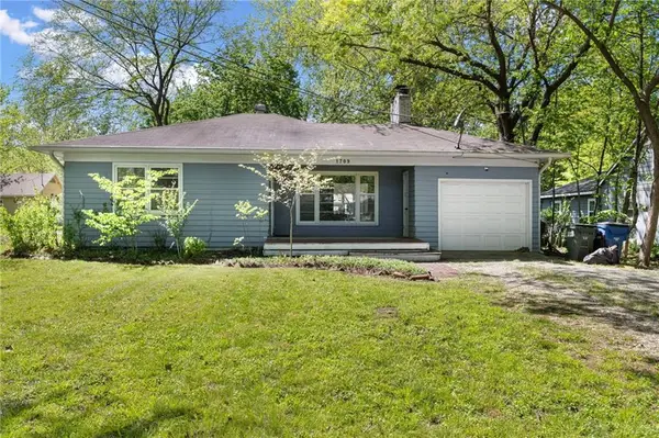 1709 Learnard Avenue, Lawrence, KS 66044