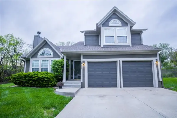 14690 W 151 Terrace, Olathe, KS 66062