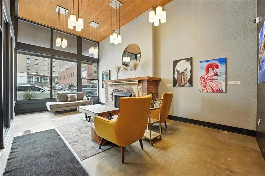 1535 Walnut Street #406, Kansas City, MO 64108 - #3