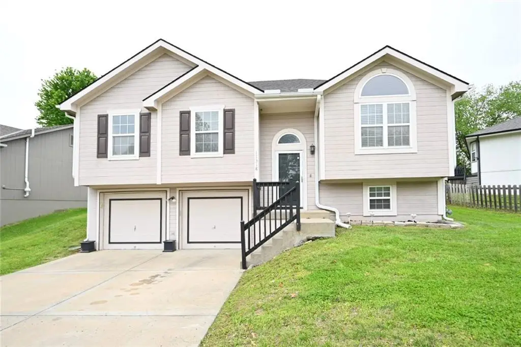 11318 N Booth Avenue, Kansas City, MO 64157 - #1