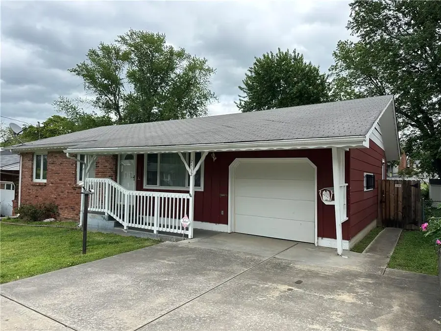 2532 N Franklin Avenue, Springfield, MO 65803 - #3