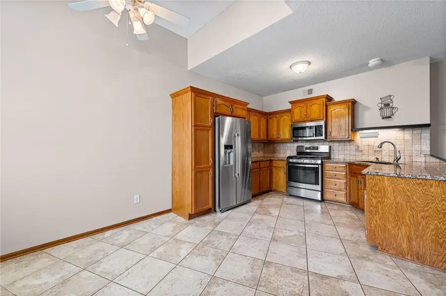 3907 SW Chartwell Court, Lees Summit, MO 64082 - #3