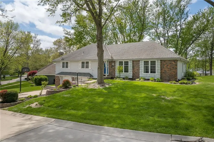 5012 Briarwood Lane, Saint Joseph, MO 64506 - #2