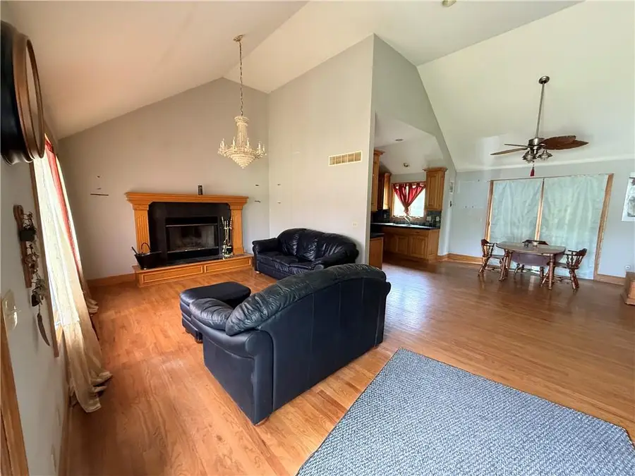 3333 N 85th Place, Kansas City, KS 66109 - #2