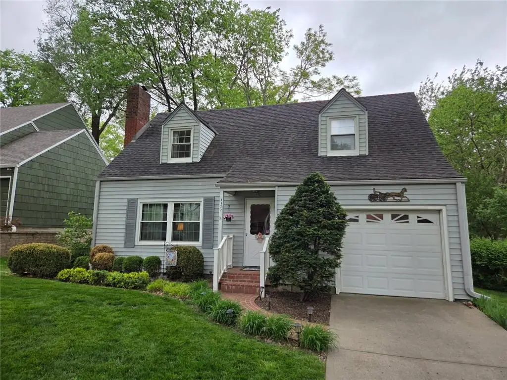 4922 Adams Street, Westwood, KS 66205 - #1