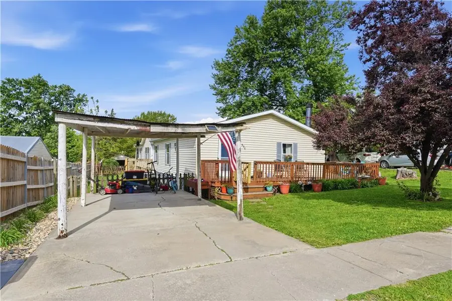 806 West Street, Stewartsville, MO 64490 - #3