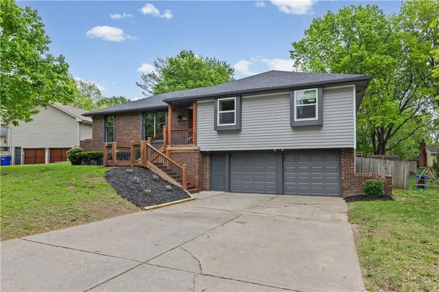 3609 NE Chapel Drive, Lees Summit, MO 64064 - #3