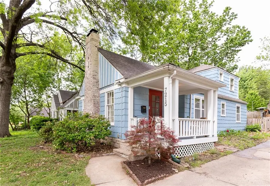 7215 Walnut Street, Kansas City, MO 64114 - #2