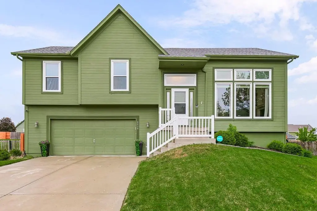 4416 N 121st Terrace, Kansas City, KS 66109 - #1