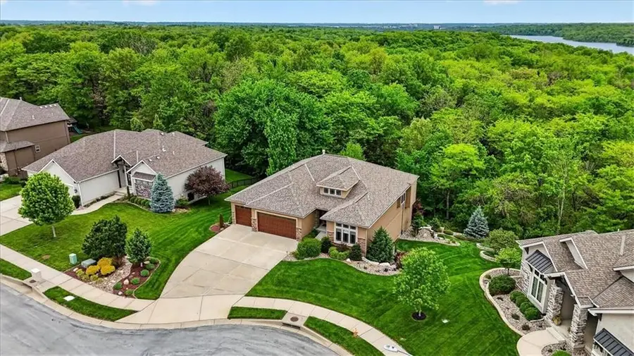 1928 NE Parks Summit Boulevard, Lees Summit, MO 64064 - #2