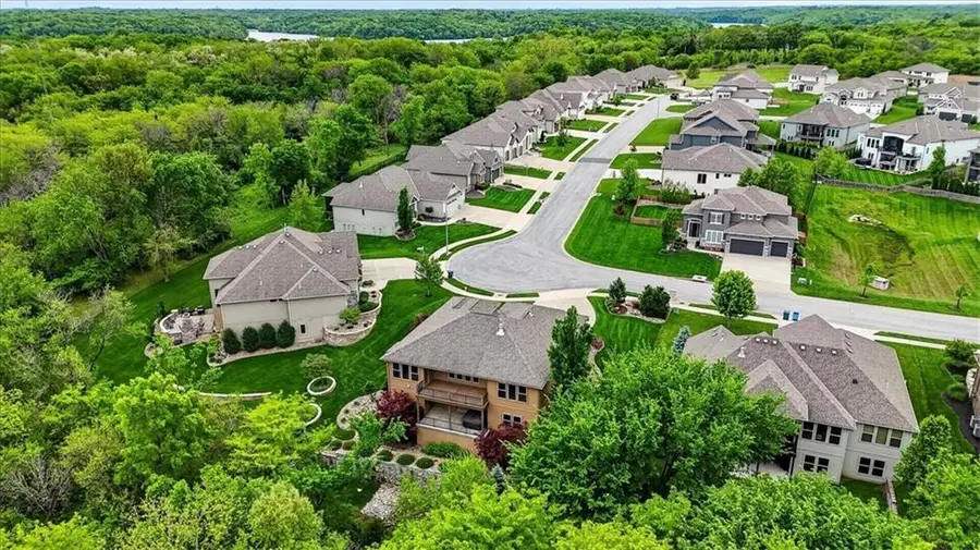 1928 NE Parks Summit Boulevard, Lees Summit, MO 64064 - #3