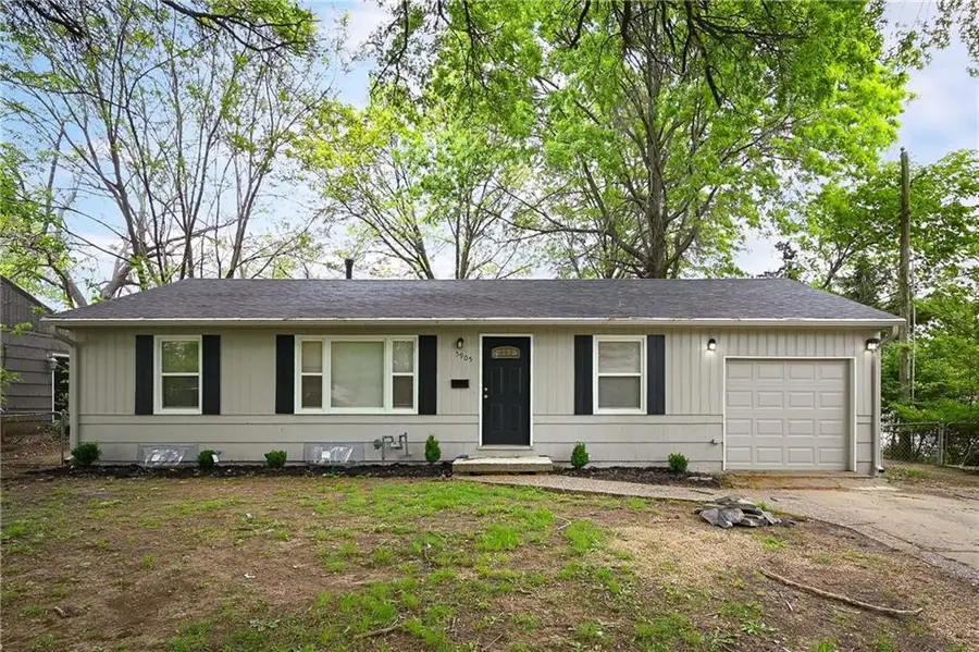5905 E 99th Terrace, Kansas City, MO 64134 - #2