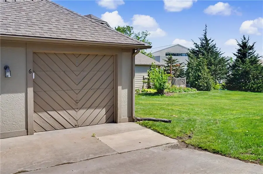 4217 Wimbledon Drive, Lawrence, KS 66047 - #2