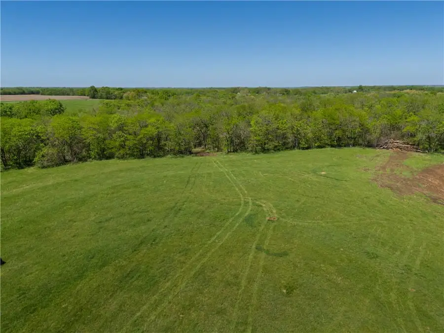 E. 192nd St. Street, Richmond, MO 64085 - #2