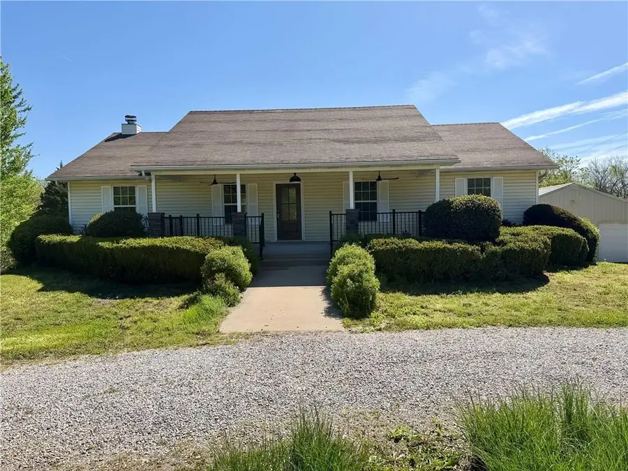 605 NW 11 Rd Road, Warrensburg, MO 64093 - #2