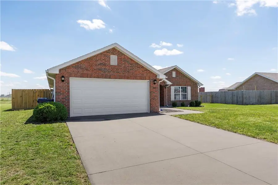 707 Landon Drive, Independence, KS 67301 - #3