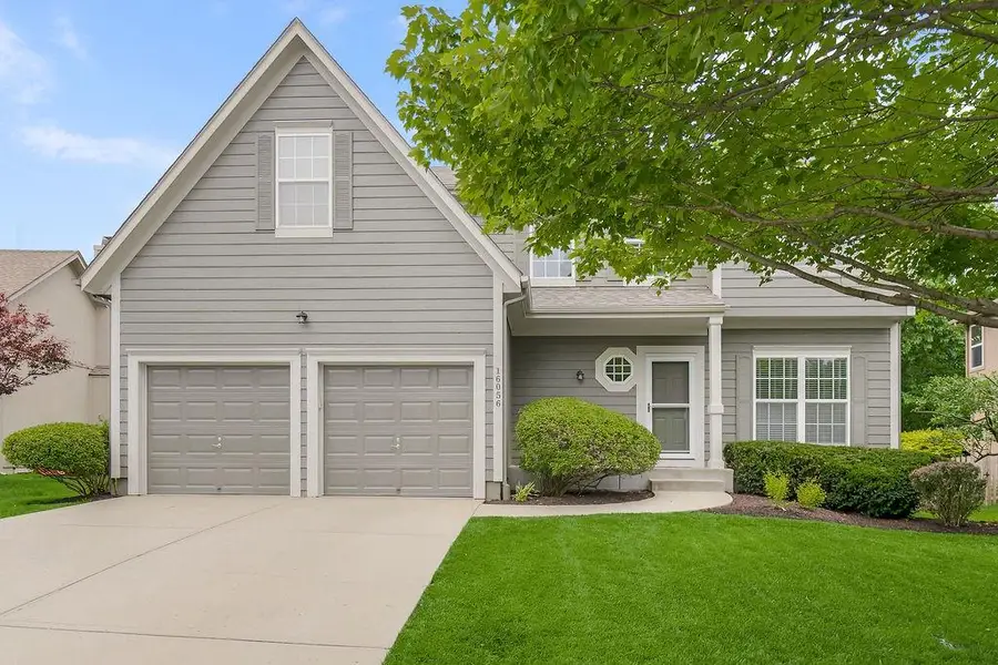 16056 S Stagecoach Drive, Olathe, KS 66062 - #2
