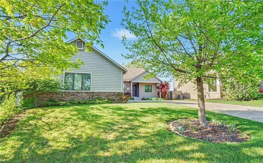 6205 Crystal Lane, Lawrence, KS 66049 - #2