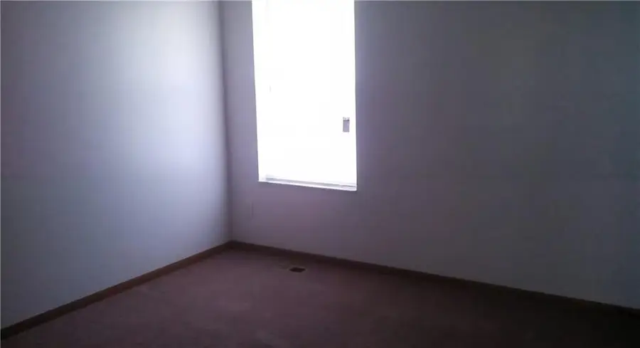 11755 Ridgeway Drive, Saint Joseph, MO 64505 - #3