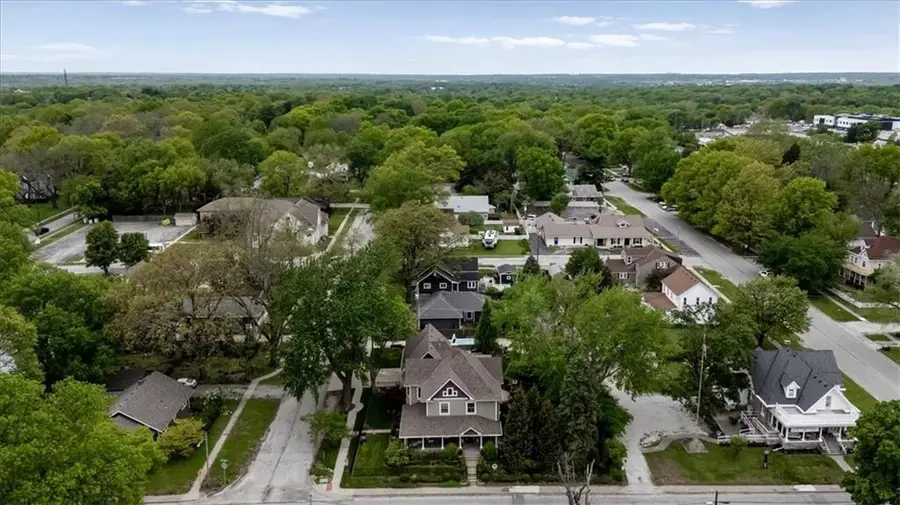 105 SW 15th Street, Blue Springs, MO 64015 - #3