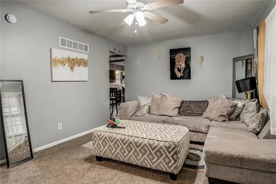 5701 E 100th Street, Kansas City, MO 64137 - #2