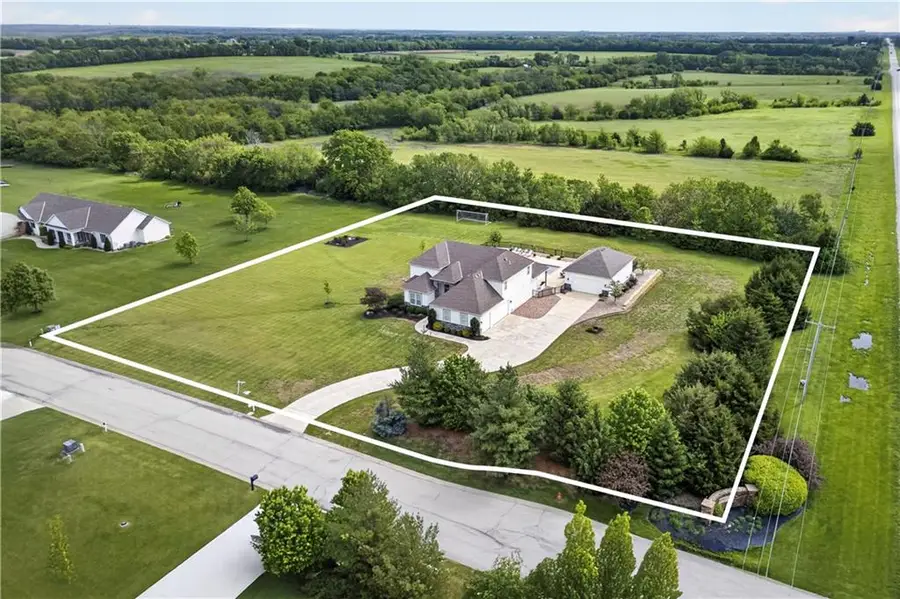 15063 Canton Road, Gardner, KS 66030 - #3