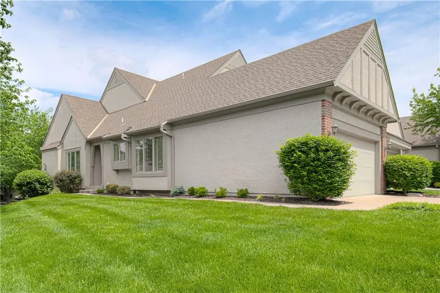 7226 W 144th Terrace, Overland Park, KS 66223 - #2