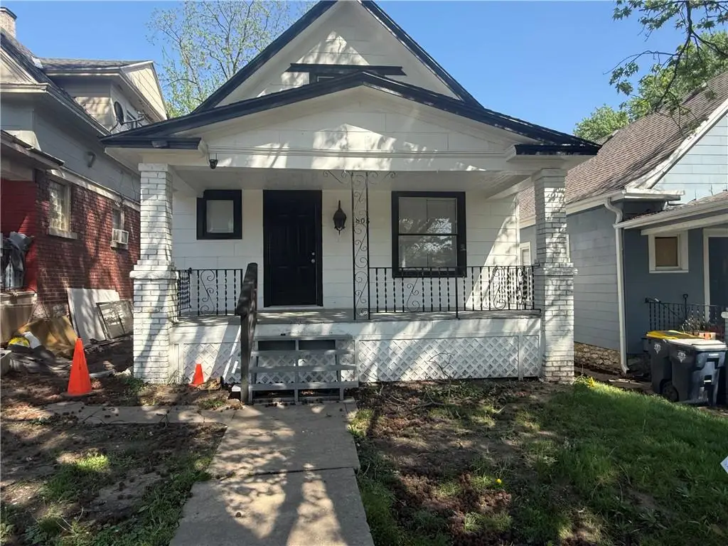 805 Spruce Avenue, Kansas City, MO 64124 - #1