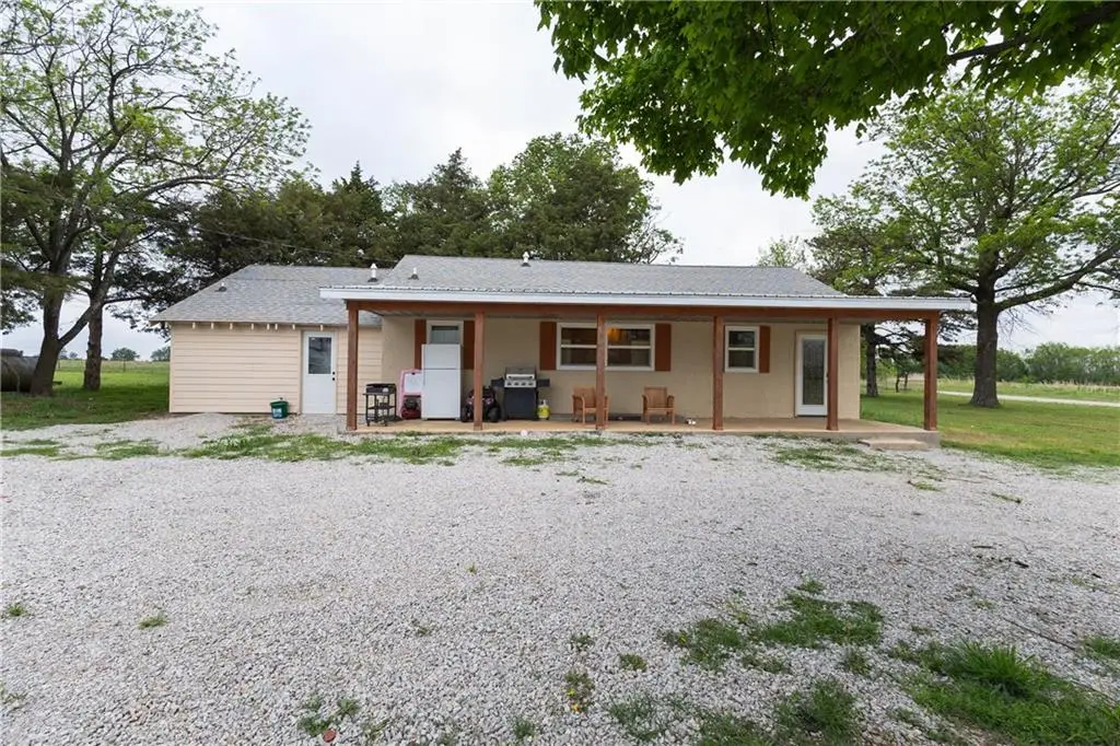 5831 Cr 5900 Road, Cherryvale, KS 67335 - #1