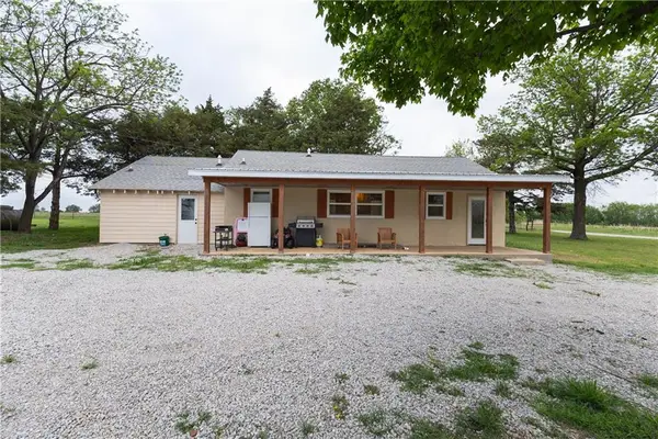 5831 Cr 5900 Road, Cherryvale, KS 67335