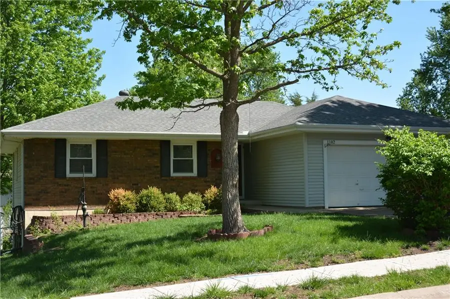 1102 Halsey Terrace, Harrisonville, MO 64701 - #2