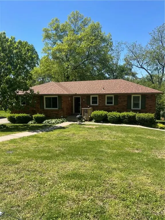 1212 Lake Road, Liberty, MO 64068 - #2