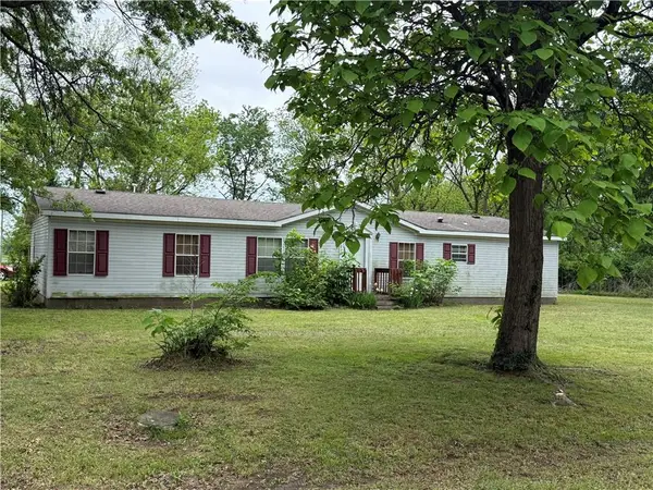 401 W Larch Street, Cherokee, KS 66724