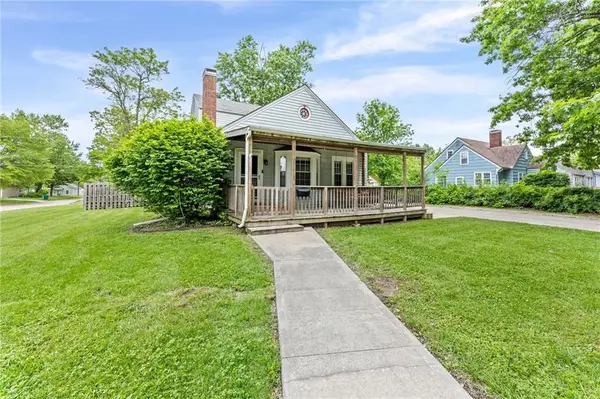 803 S Mulberry Street, Ottawa, KS 66067