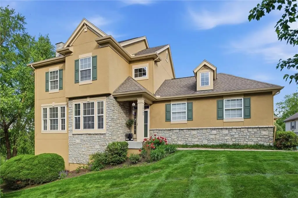 16165 Linden Street, Overland Park, KS 66085 - #1