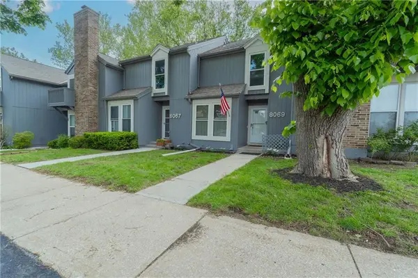 8069 Monrovia Street, Lenexa, KS 66215
